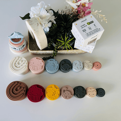 silicone-stacking-cups